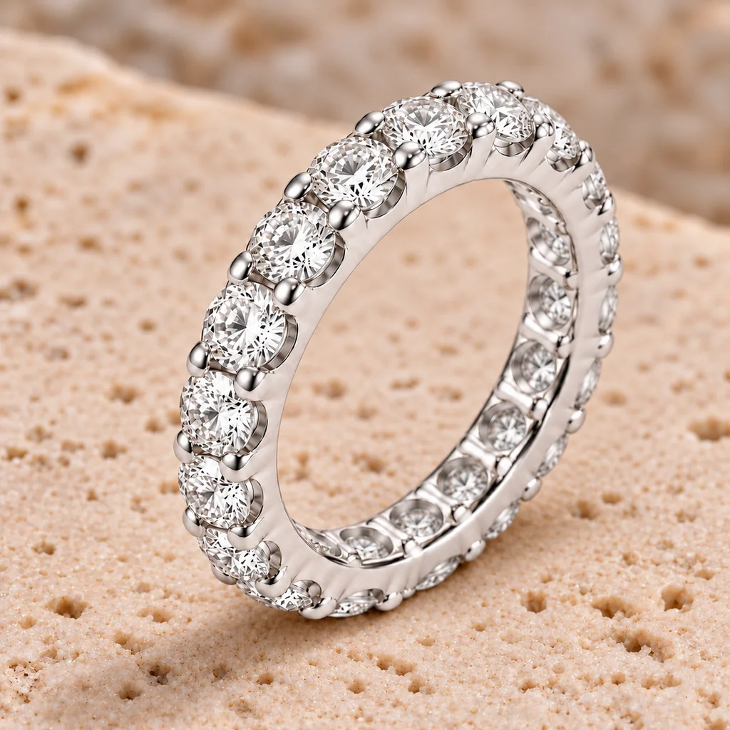 Full eternity ring · 3 mm diamonds · White gold