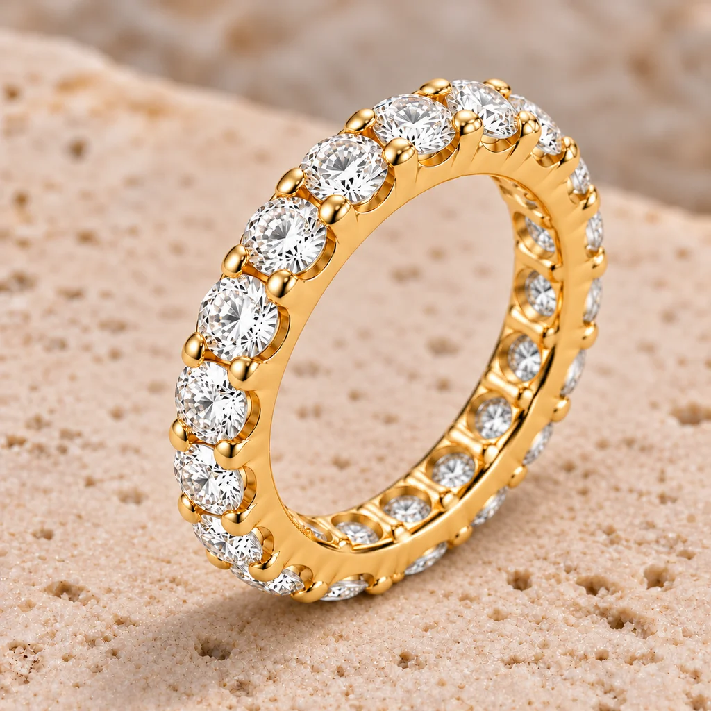 Full eternity ring · 3 mm diamonds · Yellow gold